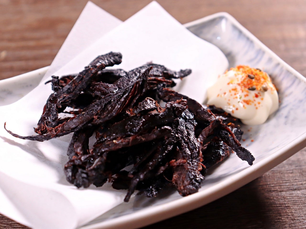 【国産】くじらのたれ(くじらの干し肉) 100g