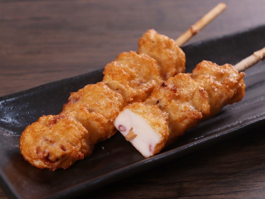 ベースのすり身生地がしっかりおいしく、たこの食感がアクセント