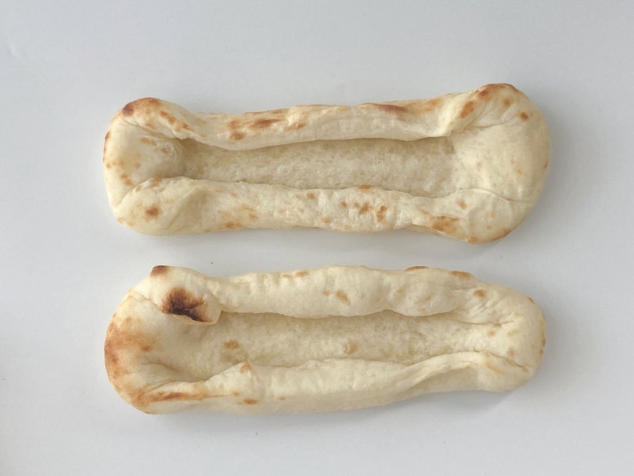 ナンドッグ用に窪み成型したもちもちナン