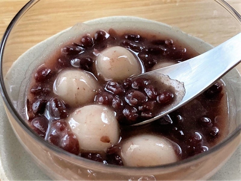 あずきほくほく！上品な甘さに炊いたぜんざいがとろ～っとしています。