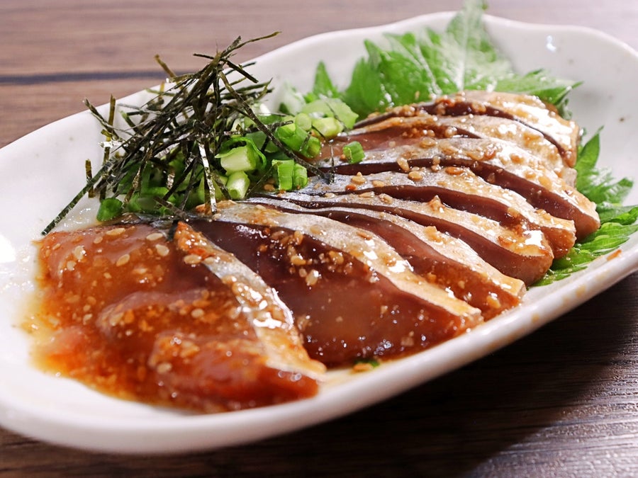 福岡料理で有名な「ごまさば」がすぐに提供できます。