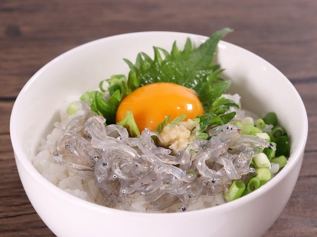 【静岡県遠州灘産】朝獲れ生しらす 100g