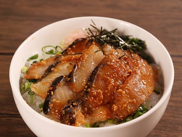 炙り本さわらの胡麻だれ漬け 10食　10食