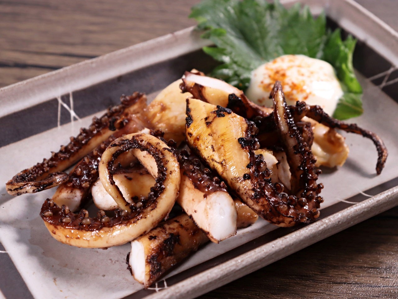 送料無料　プロパンガスグリラー　海の家　いか焼きそば　フランクフルト　海鮮魚介類 業務用 いかげそ（ムラサキイカ） 1kg 冷凍｜業務用食品・食材や冷凍