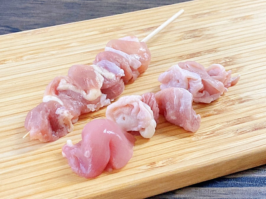 国産鶏もも・1本約30g×50本入・15cm串