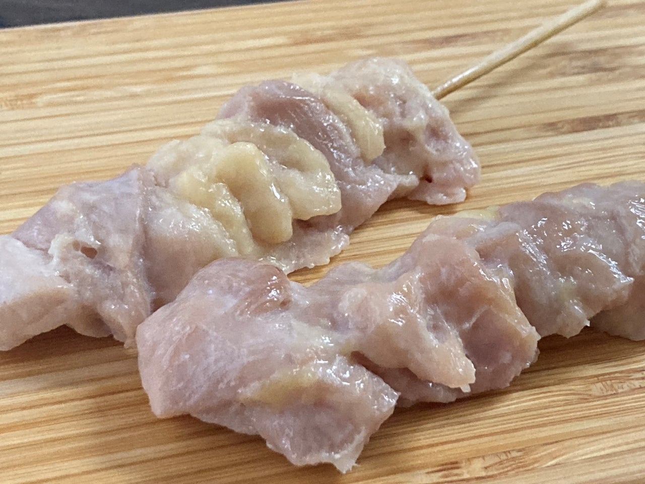 スチームももニンニク串35g（300本入り）送料込み、早物勝ち！ 中国産】スチームもも串（柔らか加工）（30g） 50本｜業務用食品