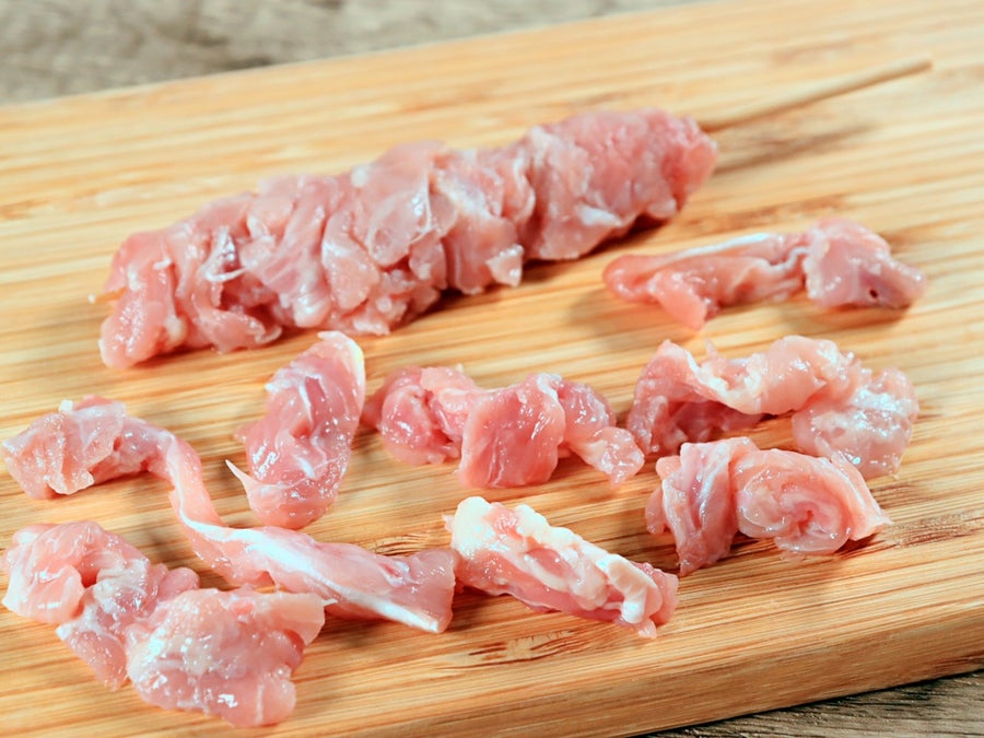 タイ産鶏せせり・1本約35g×50本入・15cm串