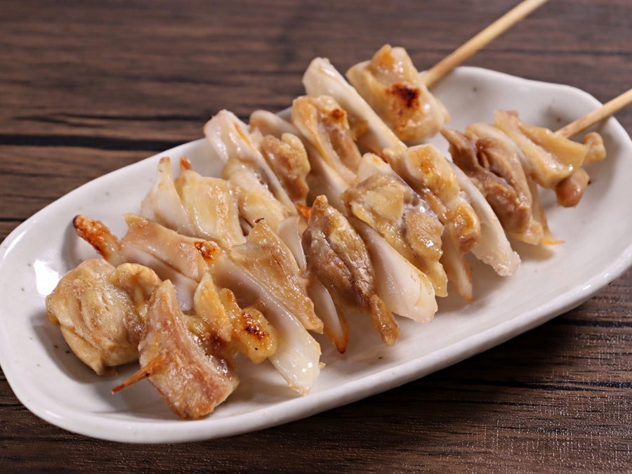 中国産ヤゲン軟骨・鶏もも肉・1本約35g×20本入・18cm串・スチーム済み