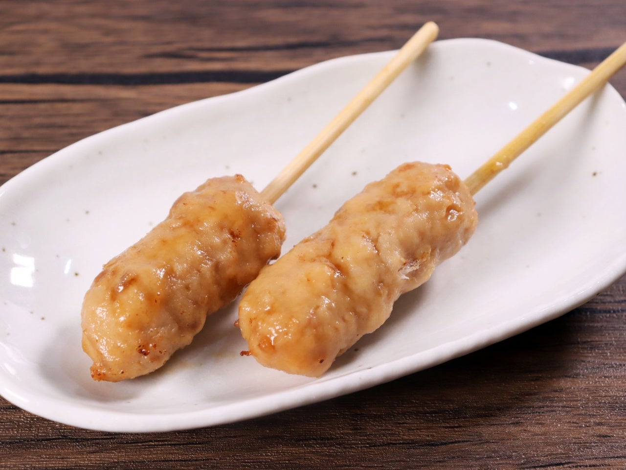 業務用 みつせ鶏直火焼きつくね串手ごね風（27g） 8本 冷凍｜業務用