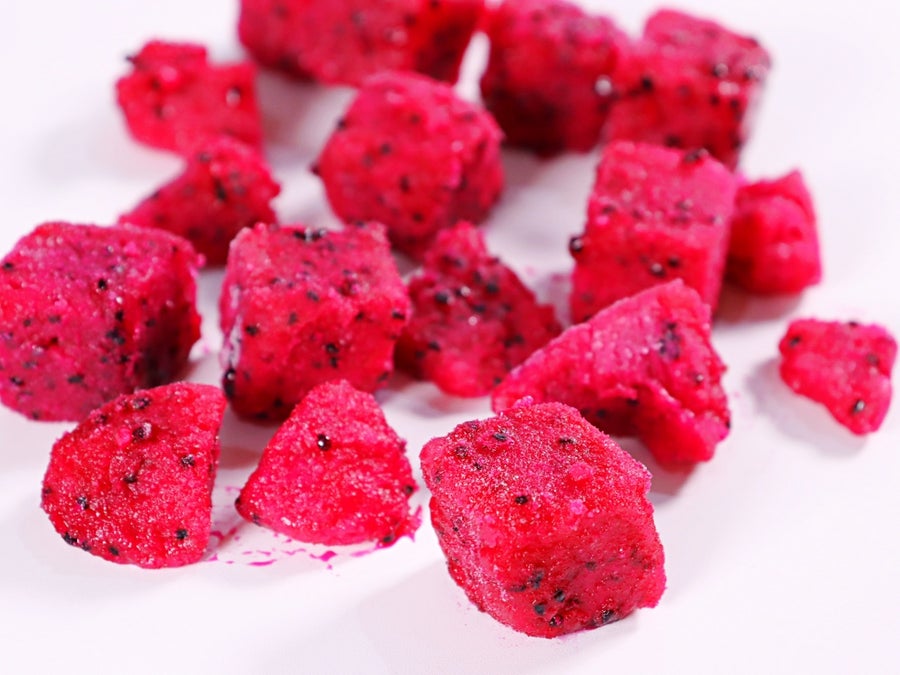 派手な色ですが、ひかえめなほんのりとした甘さです。