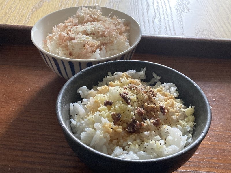 アンチョビとパルメザンの〆ごはん・おかかとパルメザンの〆ごはん