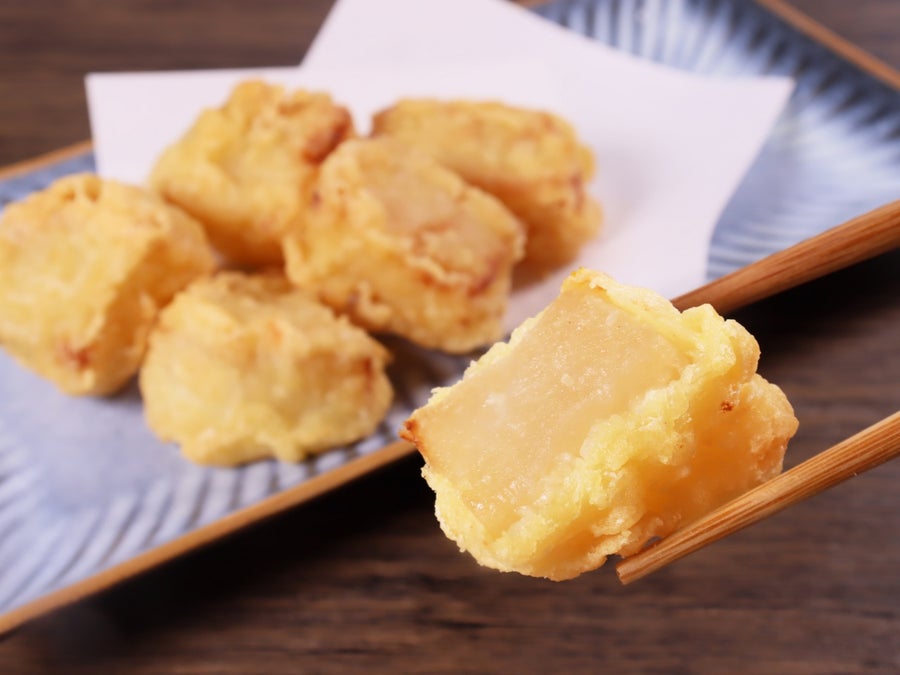 味の染みたおでん大根を天ぷらにしました