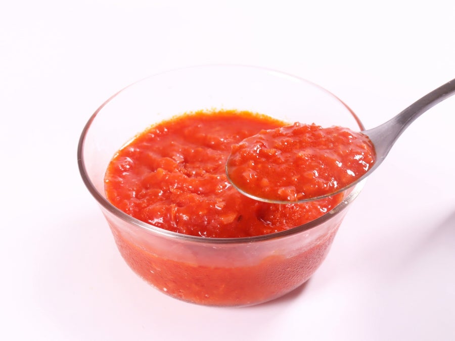 紅い!辛い!紅しょうがの風味と特長をめいっぱい強調した調味料