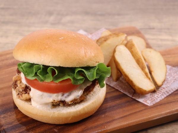 バーガーメニューのバリエーションに!チキン南蛮バーガー
