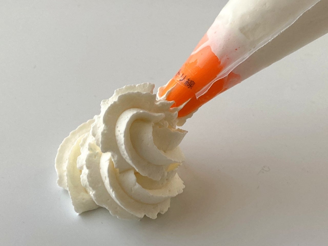 ホイップ（ハイデラックス18） 1000ml