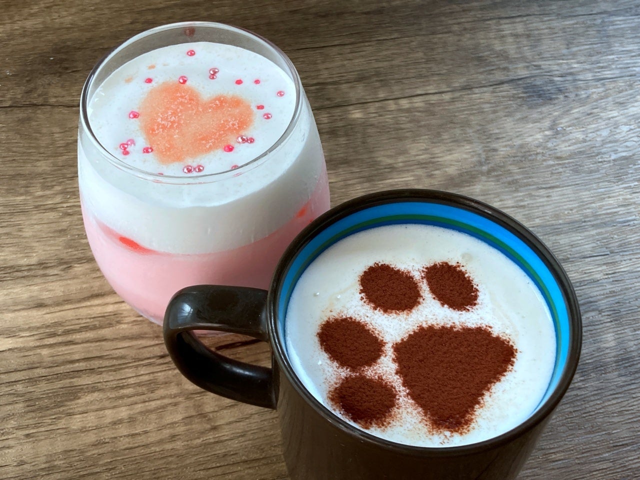 パウダーなどで表面トッピング