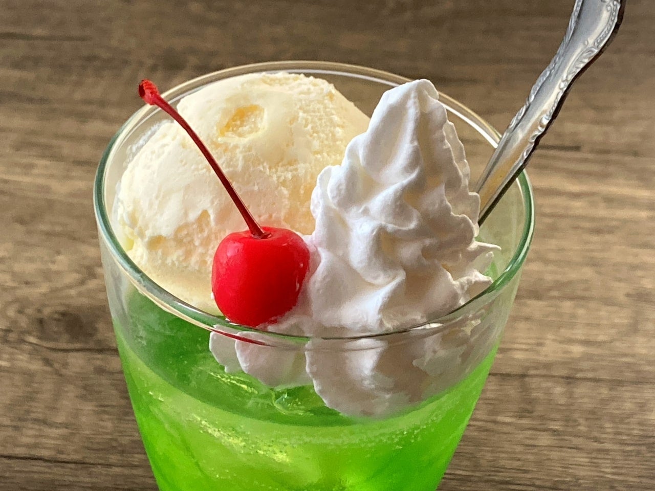 ホイップとソーダが溶けあった「あの層」