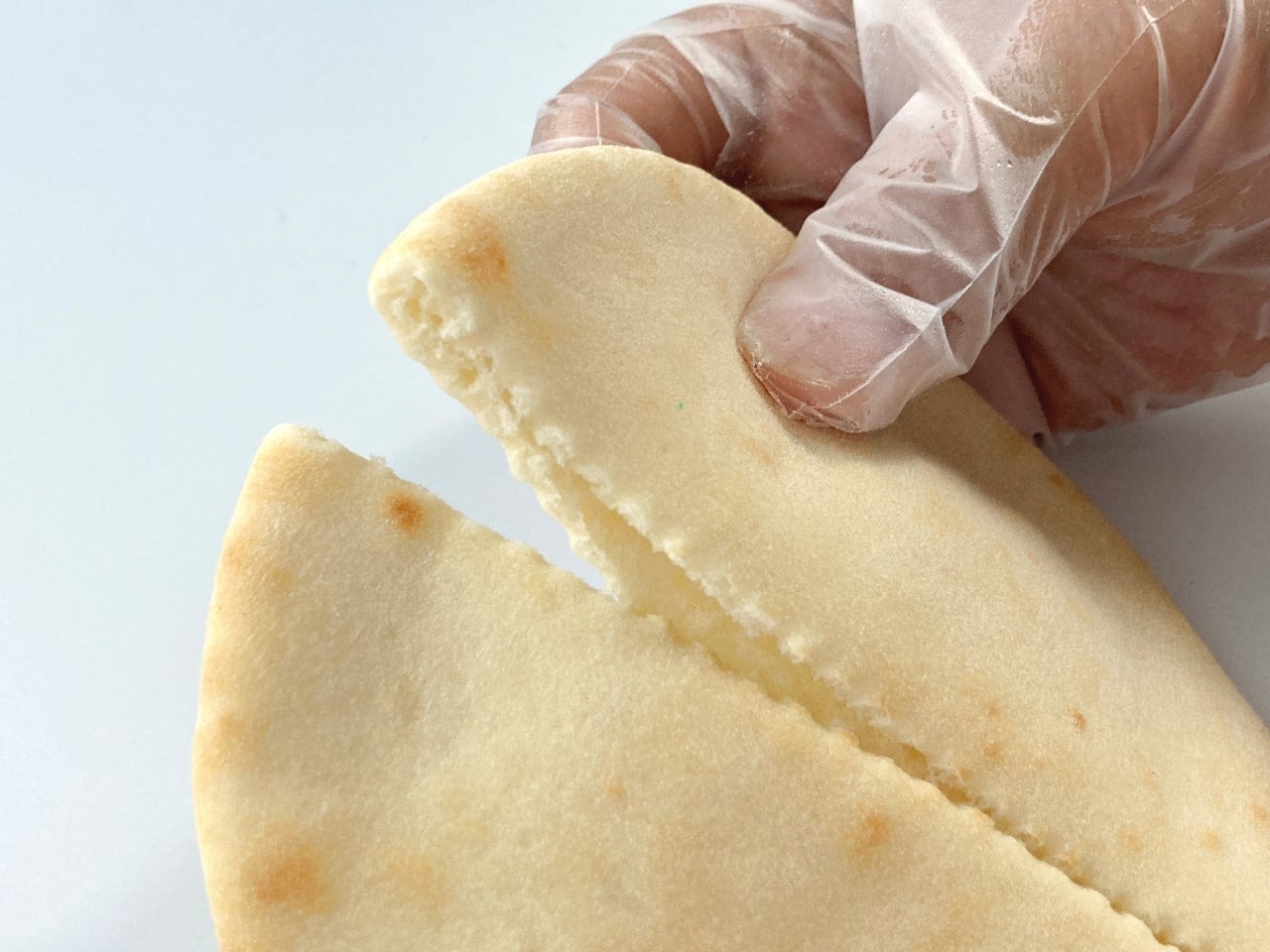 空洞部分に具を詰めたり挟んだり