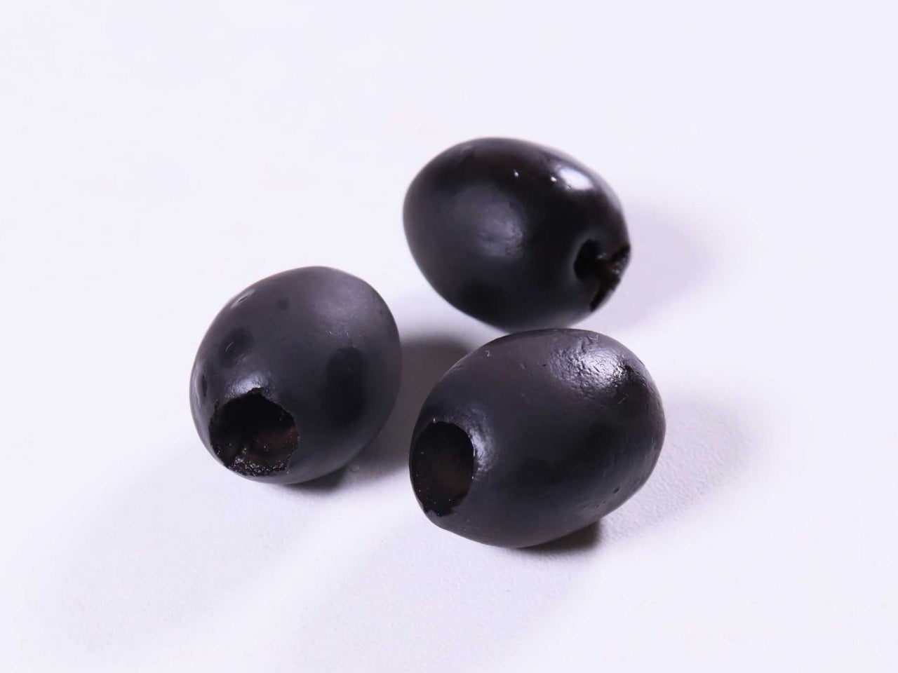 業務用 ブラックオリーブ 4号缶 常温｜業務用食品・食材や冷凍食品の