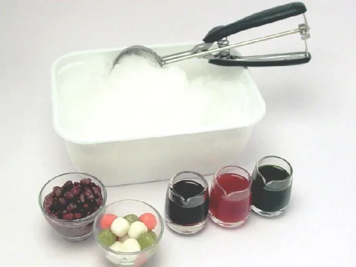 業務用 かき氷 2L 冷凍｜業務用食品・食材や冷凍食品の仕入れ通販・卸