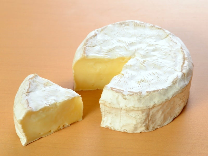 カマンベールチーズ〈ロルフ〉 1個