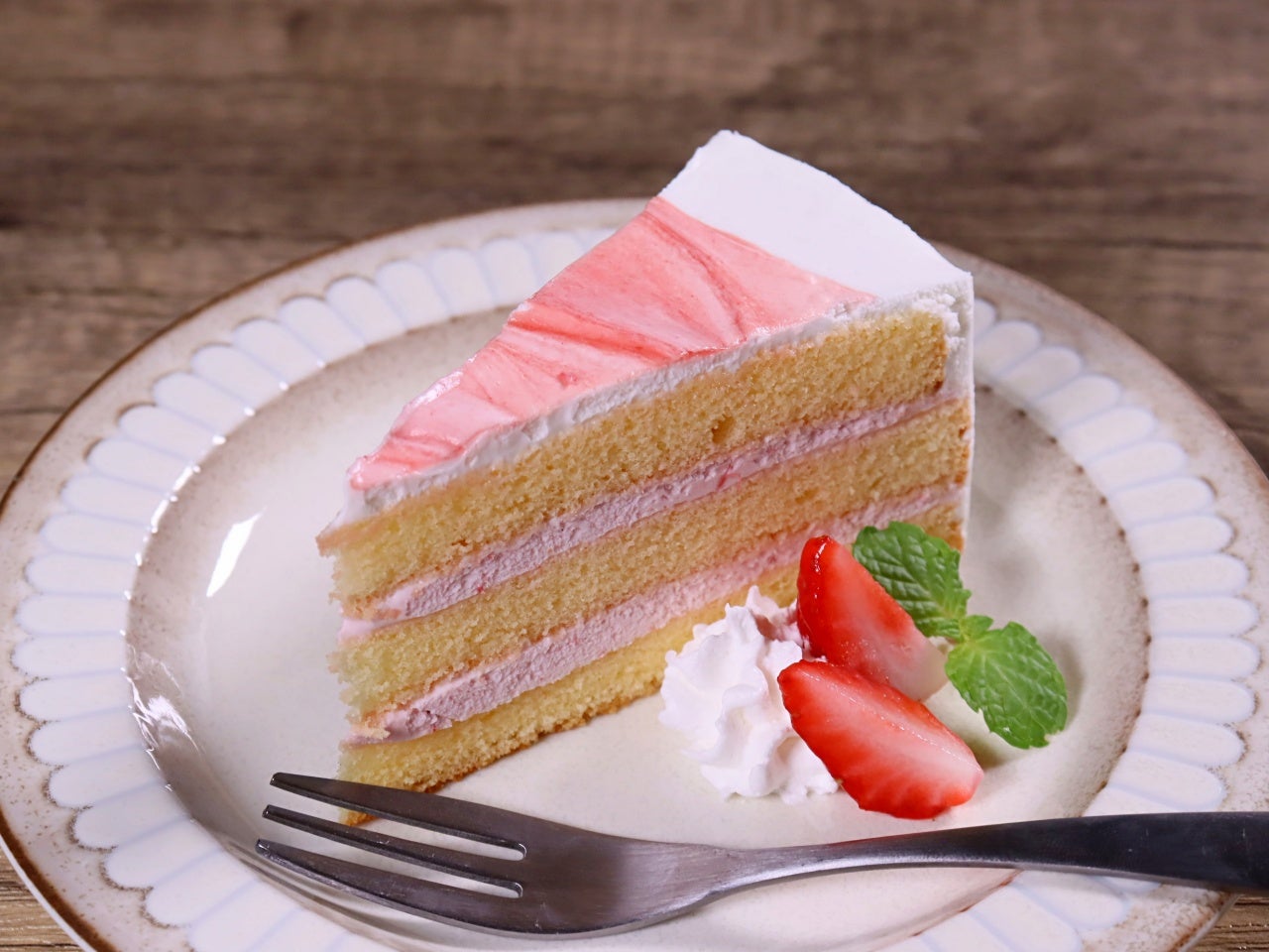 いちごソースのショートケーキ 12個