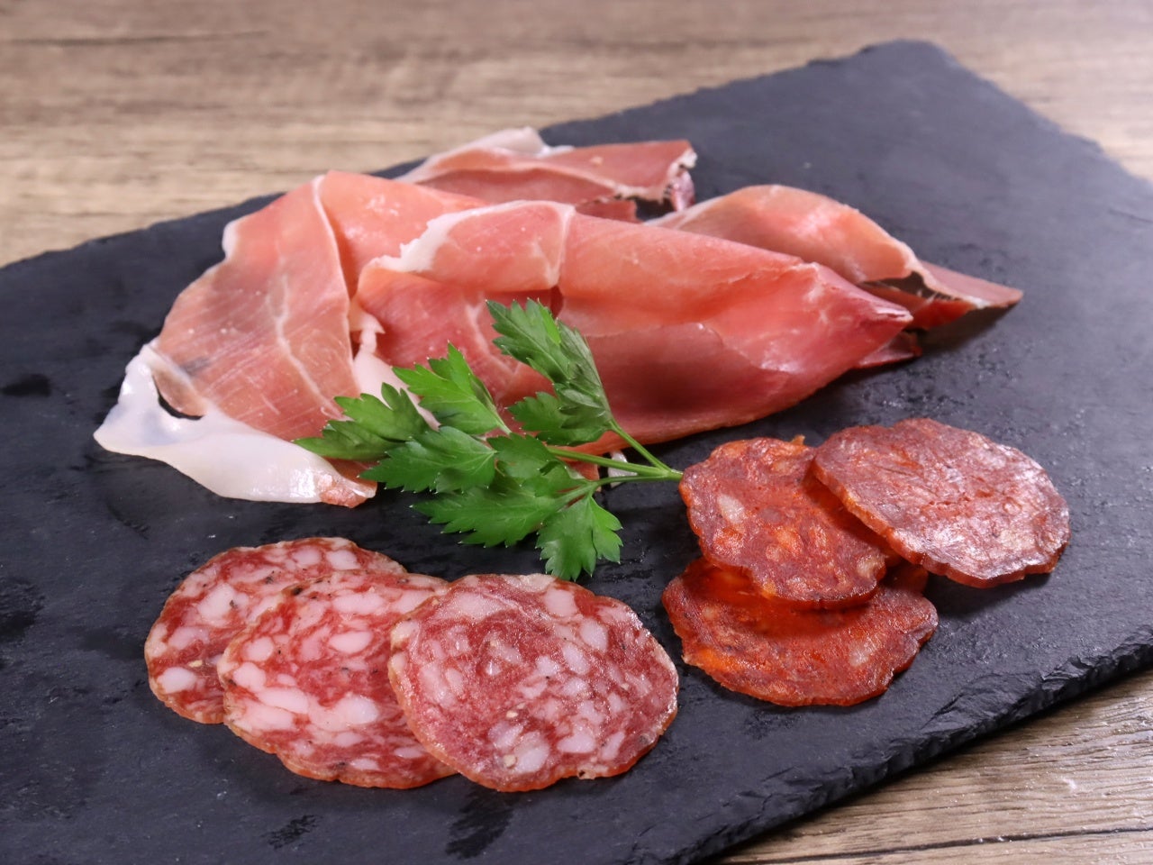 生ハム・サラミ3種盛り合わせ 100g