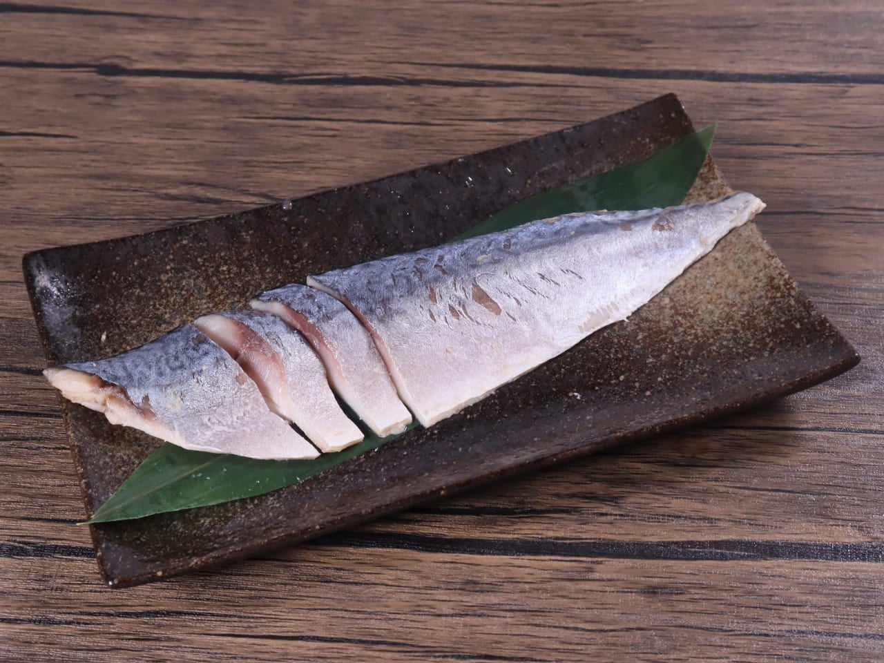 しめさば（鹿児島産原料/約80～100g） 8枚