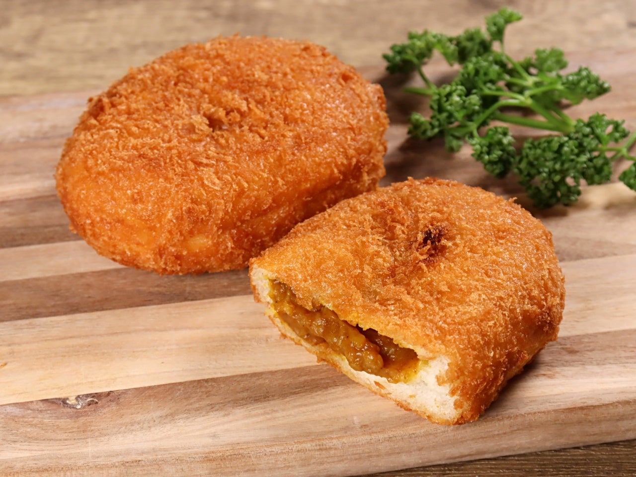 シェフのスパイスカレーパン 4個