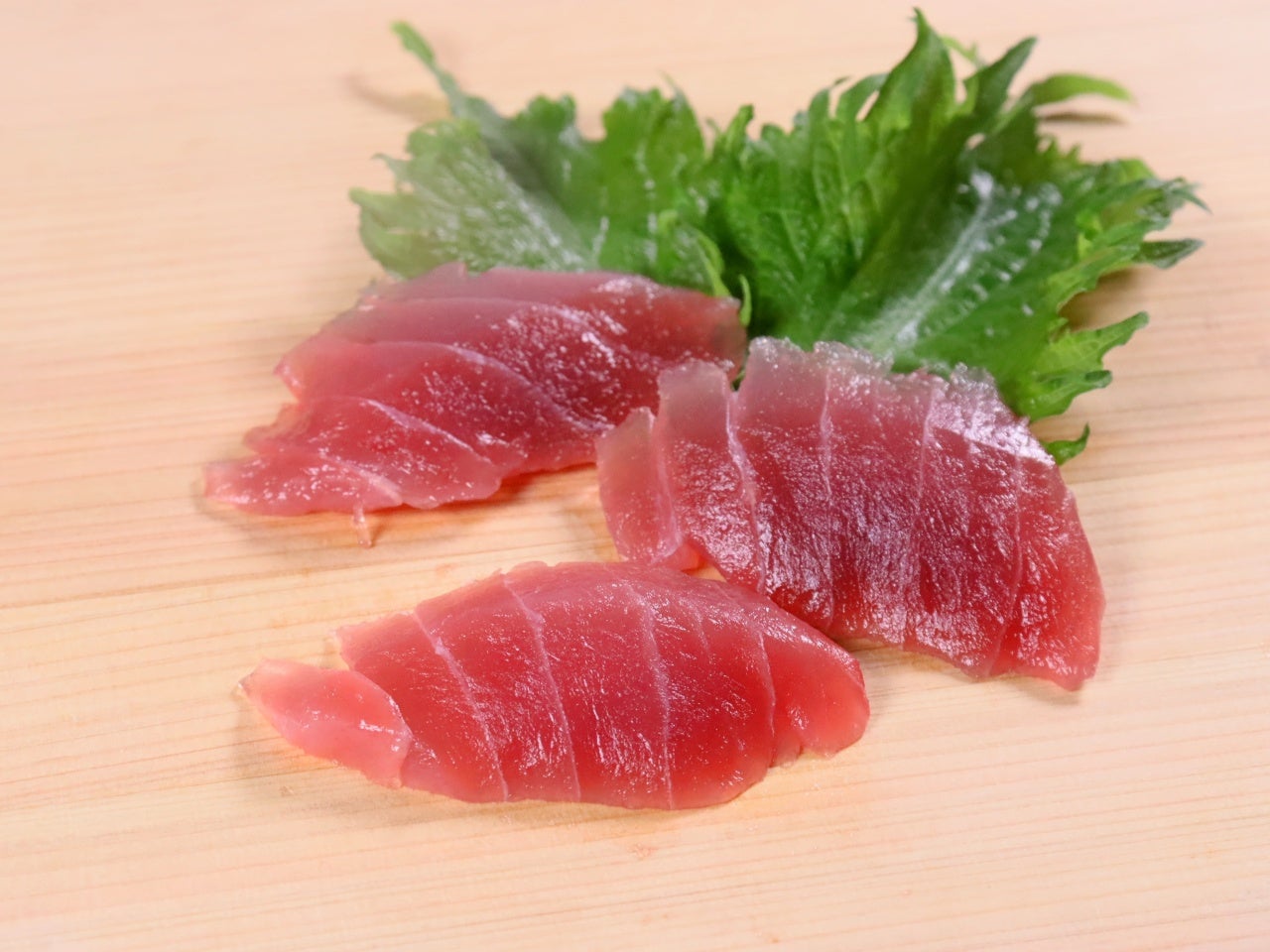 キハダまぐろ切り落とし（刺身用） 250g