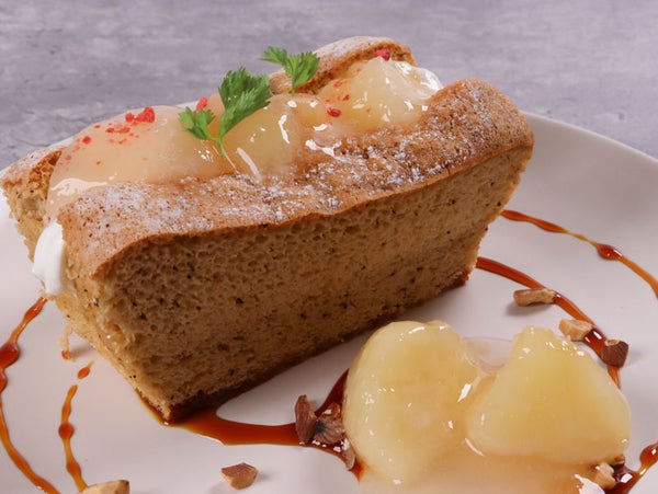 白桃とホイップの紅茶シフォンケーキサンド