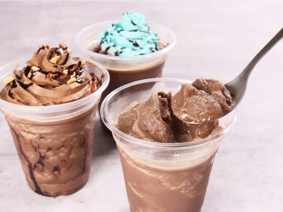 なめらか・濃密・分離しない！チョコレート系が作れるフラッペベースパウダー