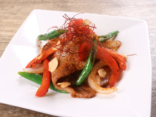青唐辛子と豚肉のにんにくみそ炒め