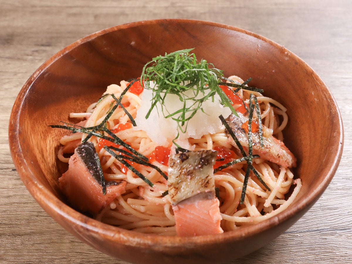 レンジで簡単！秋鮭といくらの和風明太パスタ