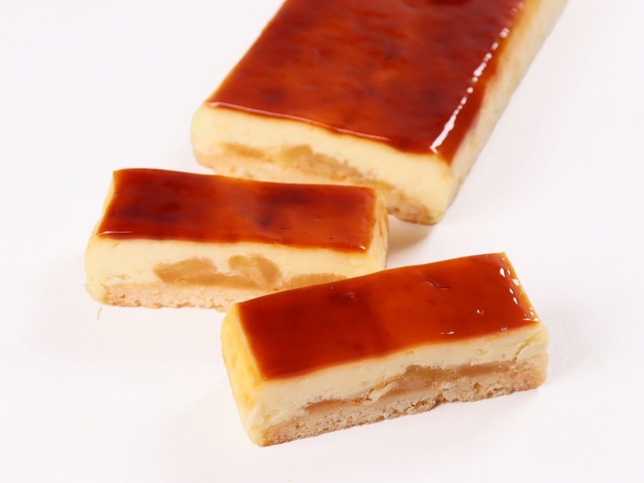 フリーカットケーキ りんごのシブースト 1本