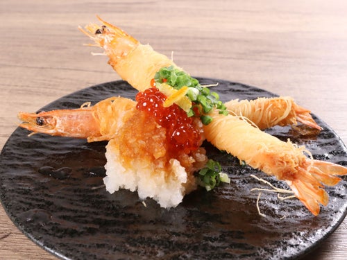 海老のカダイフ揚げ ～いくら乗せ和風おろし～