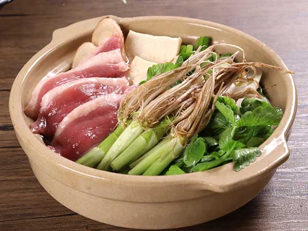 せりの鴨鍋